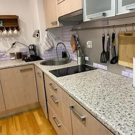 Cozy 3-room Penthouse In The Very Heart Of