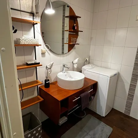 アパート Cozy 3-room Penthouse In The Very Heart Of