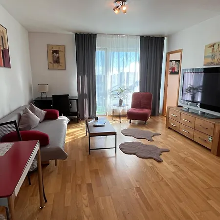 アパート Cozy 3-room Penthouse In The Very Heart Of