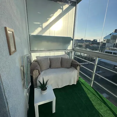アパート Cozy 3-room Penthouse In The Very Heart Of タリン