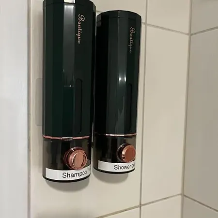 Cozy 3-room Penthouse In The Very Heart Of Lägenhet *