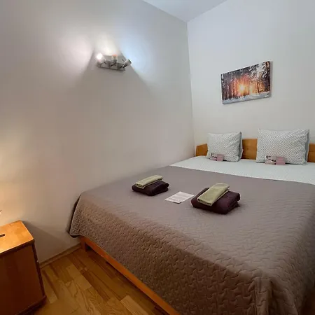 Lägenhet Cozy 3-room Penthouse In The Very Heart Of Tallinn