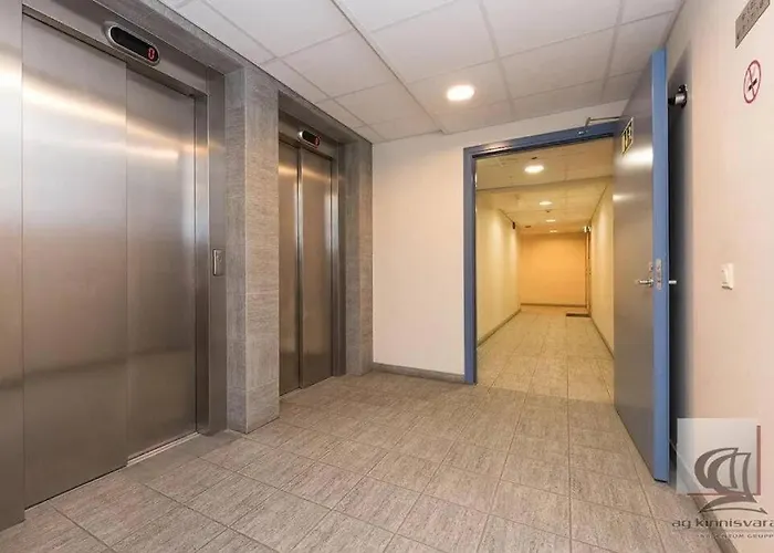 Cozy 3-room Penthouse In The Very Heart Of 公寓 塔林